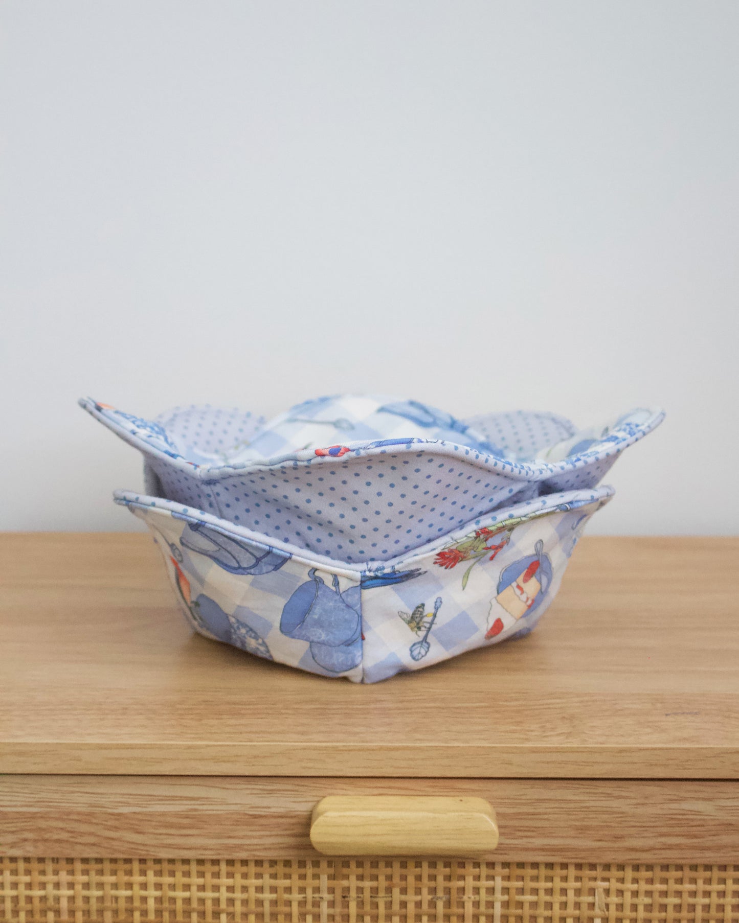 The Cosette Bowl Cozy